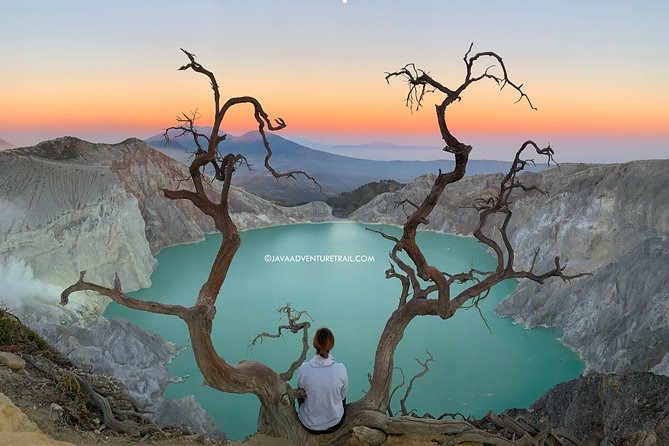 Surabaya - Mount Bromo – Tumpak Sewu Waterfall – Ijen Bluefire Tour - Bali 4d3n - Cancellation and booking points