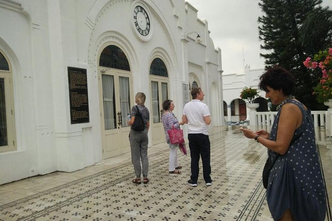 Surabaya Shore Excursion For Cruise Passengers - Pabean Market: the most authentic stop