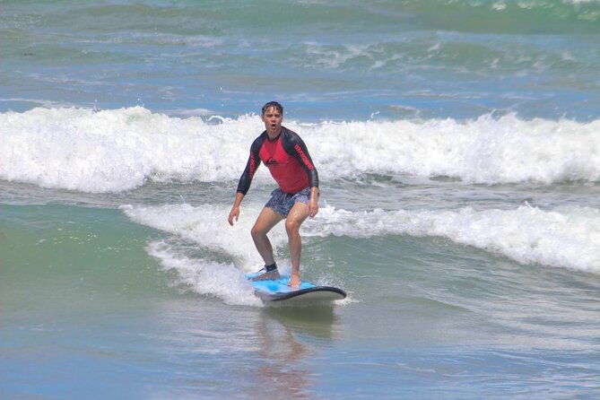 Surfing Activity with Beginner and Intermediate Lesson - What happens during the 90-minute beginner lesson