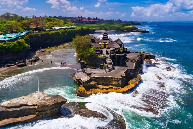 Tanah Lot and Uluwatu Temple Tour - Bali Full Day Sightseeing Tours - Uluwatu is the dramatic late-day centerpiece