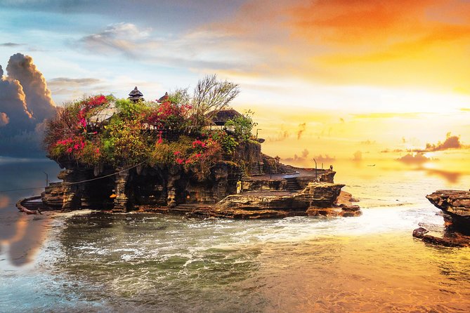 Tanah Lot Bali Temple Sunset Small Group Tour – Half Day - Temple etiquette and what to wear