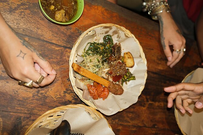 Taste & Explore Bali: Denpasar Street Food & Historic Sites - How much food do you actually get?