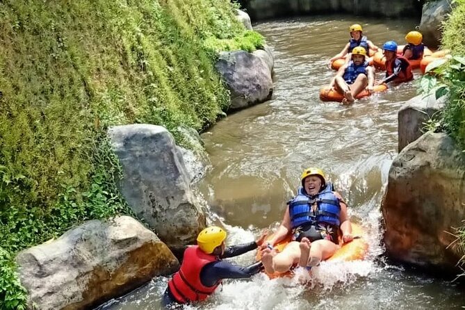 Tegallalang cave tubing - Floating through Tegallalang’s forest river