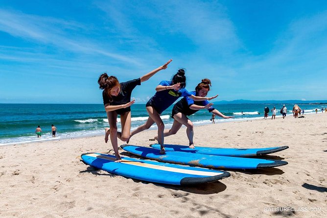 The best surf lessons in Kuta - Equipment, comfort, and what you should bring