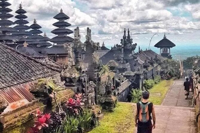 The Fantastic East Of Bali Private Guided Tour - Starting with the Barong and Keris dance in Guwang