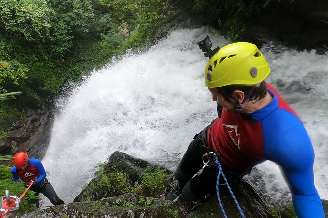 The Natural Canyoning in Alam Canyon - What the guide team adds to the experience