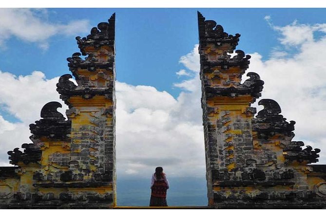 Tour Gate of Heaven at Lempuyang Temple - Blue Lagoon Snorkeling with lunch - The 6 a.m. departure from Kuta