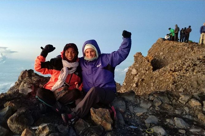 Trekking Rinjani Mountain Summit 2 Days 1 Night - Em Adventure - What the $225 price really covers