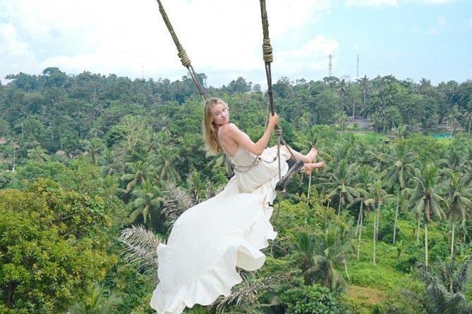 Ubud Adventure All Inclusive Private Day Tour - Lunch at D Alas Warung Restaurant