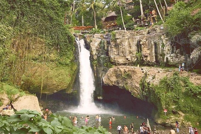 Ubud Combine Mount Batur Kintamani Tour - Tegenungan Waterfall and the limits of a short visit