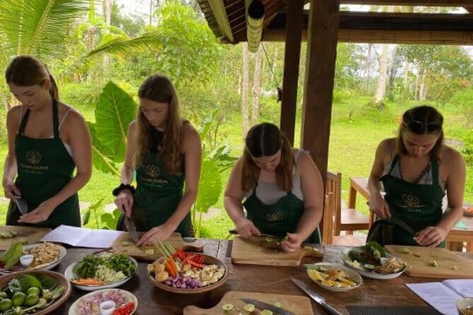 Ubud Cooking Class with Optional Market Visit Pickup Included - The best parts for first-time cooks