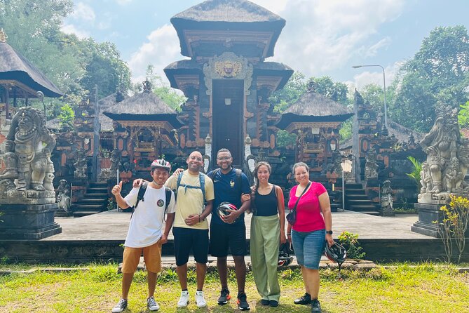 Ubud eBikes Tour to Tegallalang Rice Terrace - Starting at the eBikes Ubud Tour office