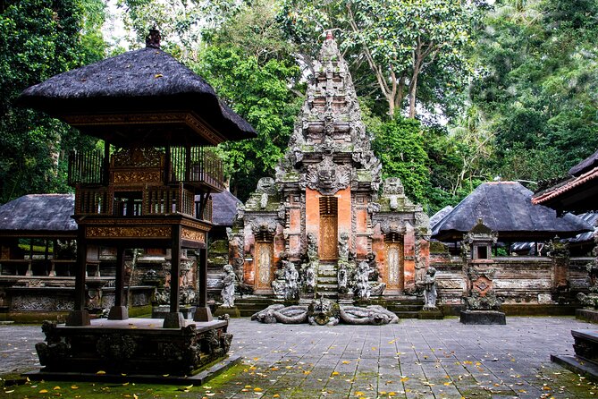 Ubud Experience | Full Day Private Tour in Ubud | FREE WIFI - Tirta Empul, where water has a purpose