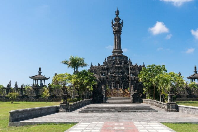 Ubud Full-Day Private Tour: Waterfall, Temple, Rice Terrace. - Guides, driving, and the value of going private