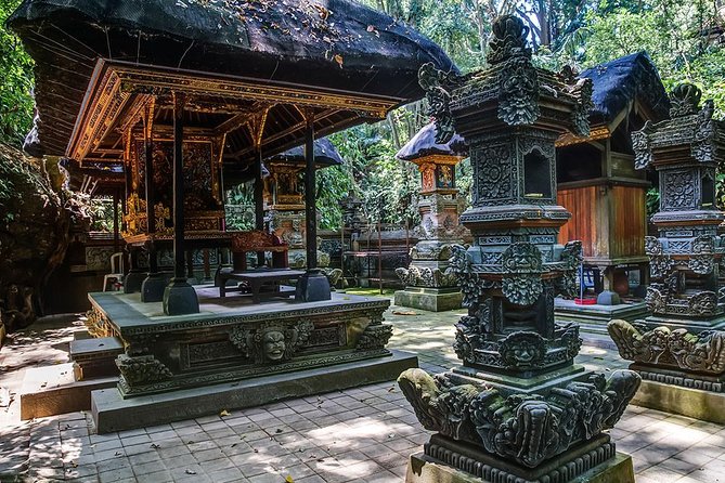 Ubud Sacred Monkey Forest & Art Village Tour - Why this four-hour route works in Bali