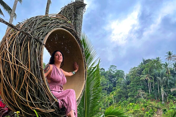 Ubud Tour - Best of Ubud - All Inclusive - The photo break at d’Alas Swing