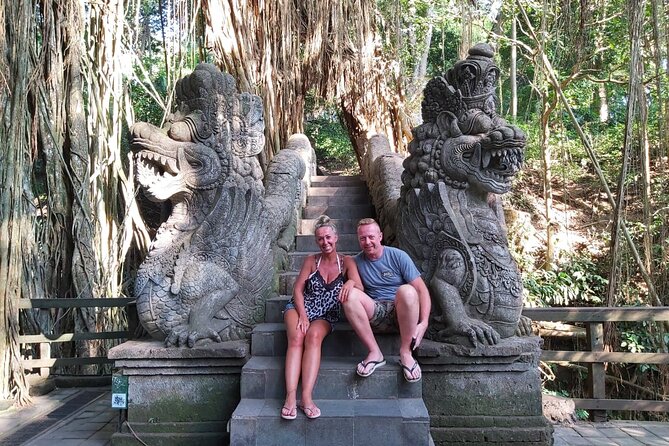 Ubud Tour - Ubud Highlight - Private Tour All inclusive - Tegalalang Rice Terrace shows Bali’s farming tradition