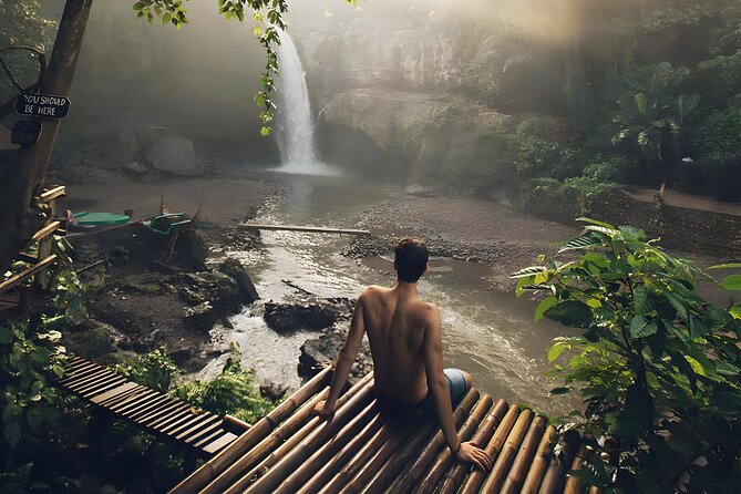 Ubud VW Safari Bali Tour - Volkswagen Classic Car Trip - Goa Gajah adds an older, quieter cultural stop