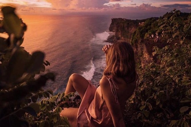 Uluwatu Instagram Tour: Unforgettable Beaches (Private & All-Inclusive) - The beach route: Suluban and Bingin