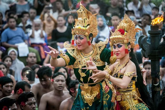 Uluwatu & Kecak Dance Tour (Private Half Day Tour) - The Kecak and Fire Dance is the evening centerpiece