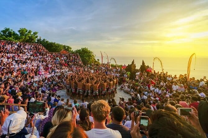 Uluwatu Kecak Tickets A Spectacular Show - Why Uluwatu’s Kecak Dance is worth seeing
