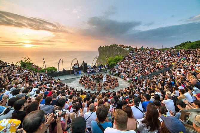Uluwatu Sunset, Kecak Dance and Jimbaran Seafood Dinner - Kuta Beach Gives You a Quick First Stop