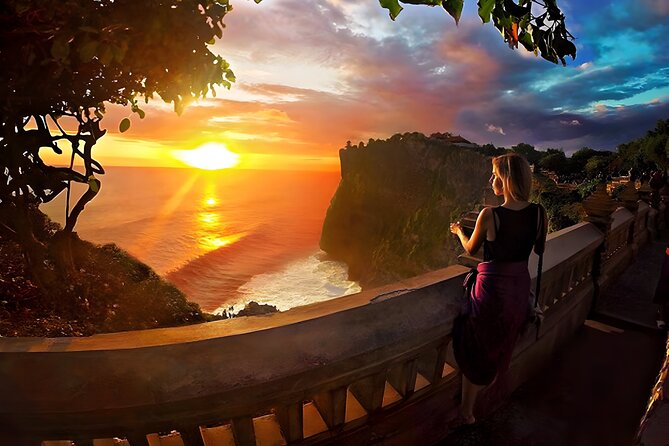 Uluwatu Sunset Trip with Kecak Dance Show and Jimbaran Dinner - Timing, clothing, and small details that matter