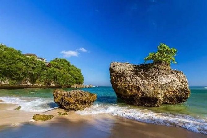 Uluwatu Temple Excursion - FREE WI-FI - Pantai Mengiat and the Nusa Dua coast