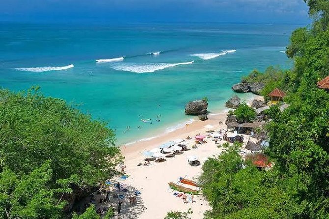 Uluwatu Temple Excursion - FREE WI-FI - What the private vehicle adds