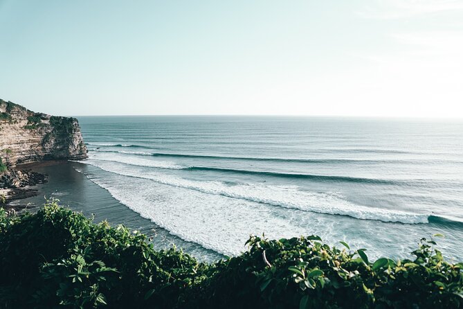 Uluwatu Temple Excursion - FREE WI-FI - The guide question and the value of explanation