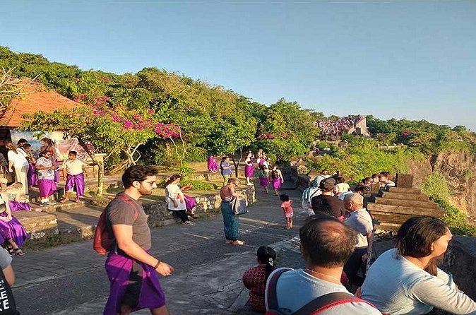 Uluwatu Temple with Sunset Tours - Jimbaran Bay and the cost of dinner