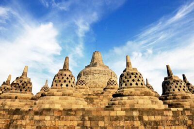 Borobudur Climb-up & Prambanan Day Trip All Inclusive