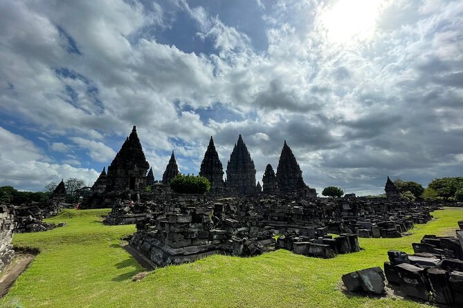 Yogyakarta: Borobudur Temple Climb Up and Prambanan Temple Tour - Prambanan: sharp lines and Hindu temple grandeur