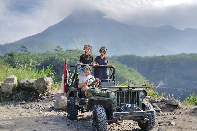 Yogyakarta: Borobudur Top Access & Prambanan Temple Private Tour - Two great temples, one full day from Yogyakarta