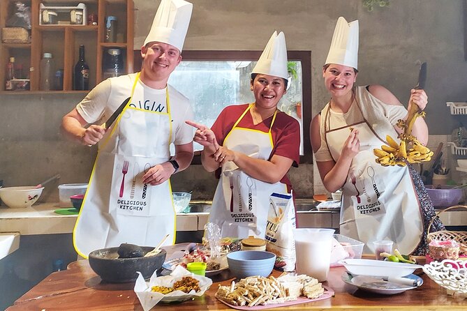 Yogyakarta Cooking Class and Market Tour - From Yogyakarta hotel to the morning market